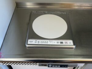 神奈川のキッチン取付け隊　ミニキッチン用1口ヒーターの取替　施工後